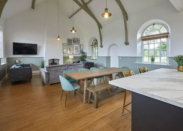 Dunsley Chapel At Sandsend * Whitby