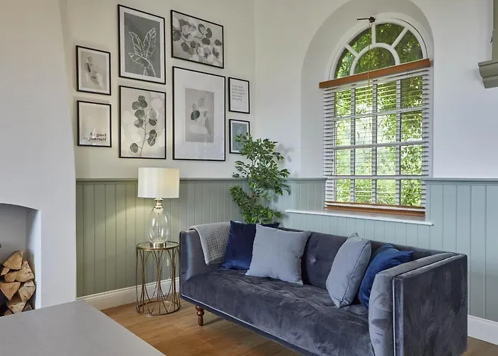 Dunsley Chapel At Sandsend Holiday home