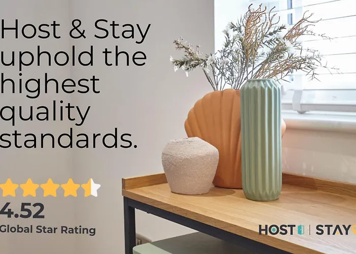 Dunsley Chapel At Sandsend Holiday home Whitby